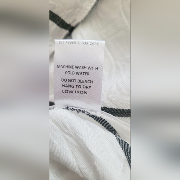 NWT! Olivaceous Plaid 100% Rayon Tie-Front Cream Women's Peasant Blouse Size M - Picture 6 of 12